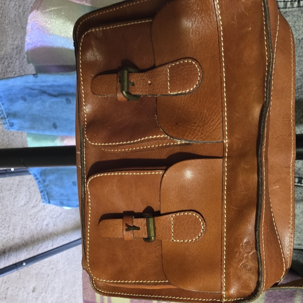 Brown Leather purse ,Brand Patricia Nash